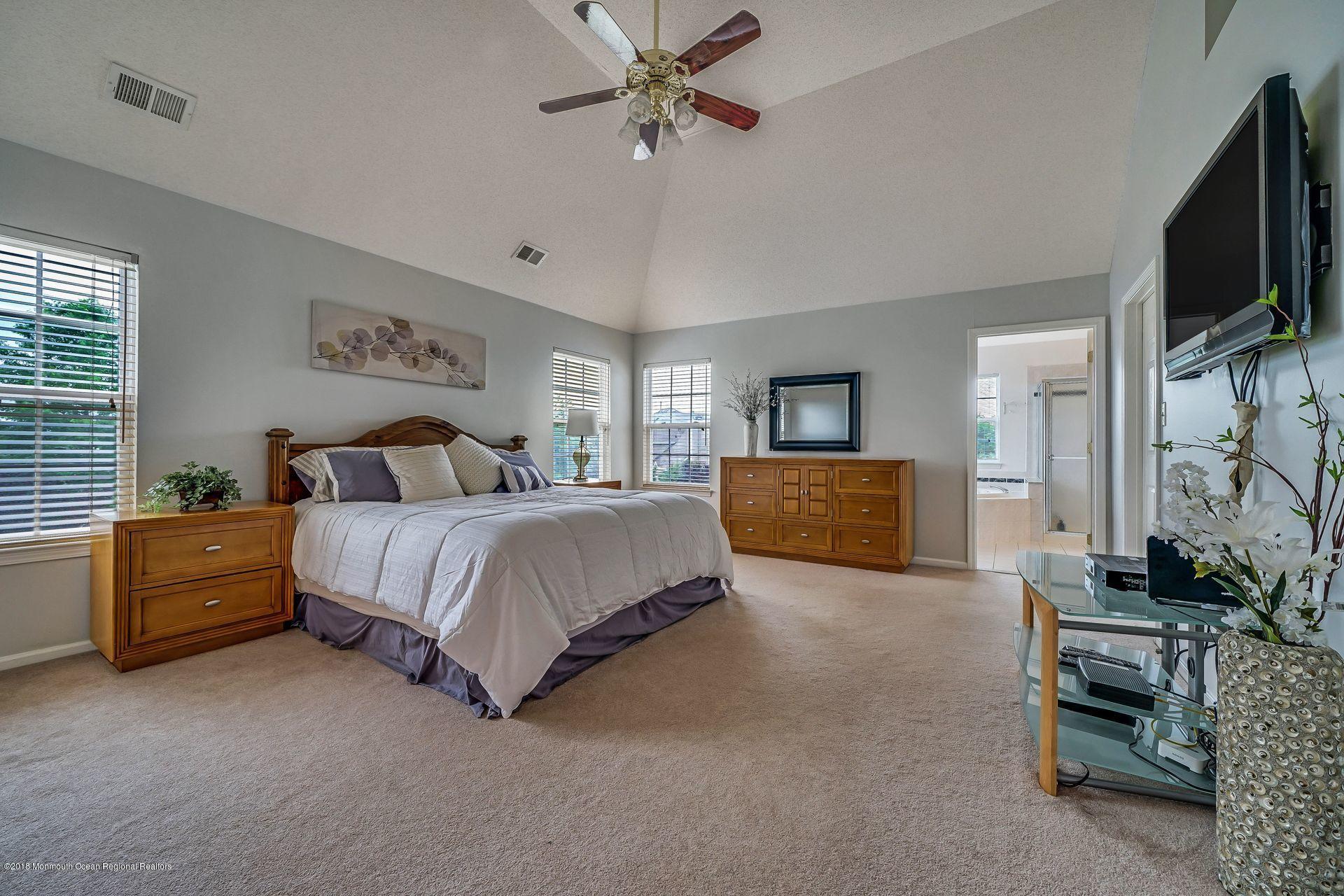 251 Pin Oak Road Freehold, NJ 07728 - Photo 40 of 51 68