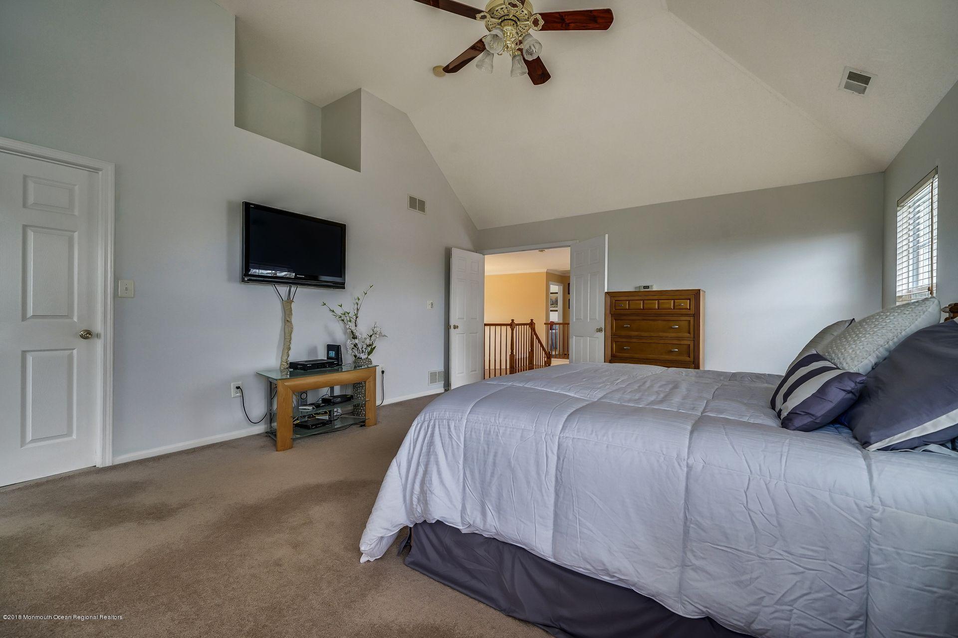 251 Pin Oak Road Freehold, NJ 07728 - Photo 41 of 51 69