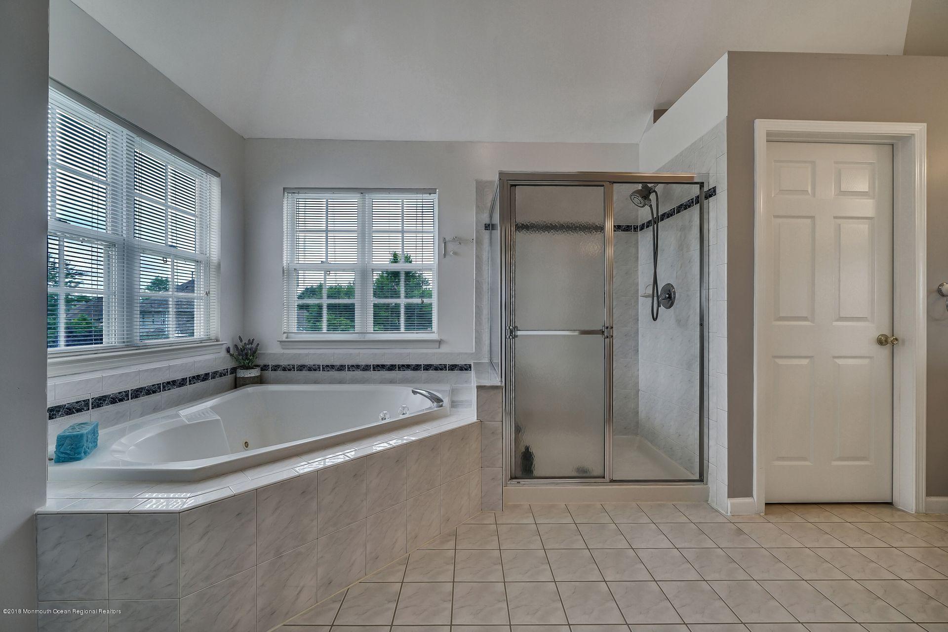 251 Pin Oak Road Freehold, NJ 07728 - Photo 42 of 51 70