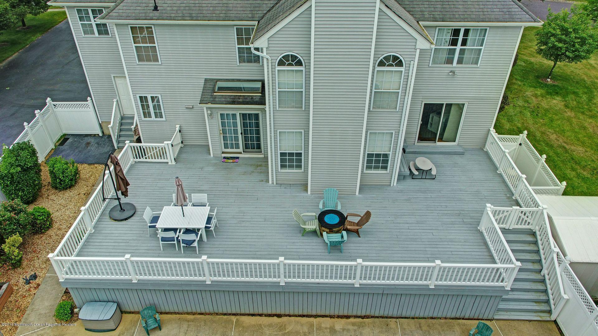 251 Pin Oak Road Freehold, NJ 07728 - Photo 47 of 51 8