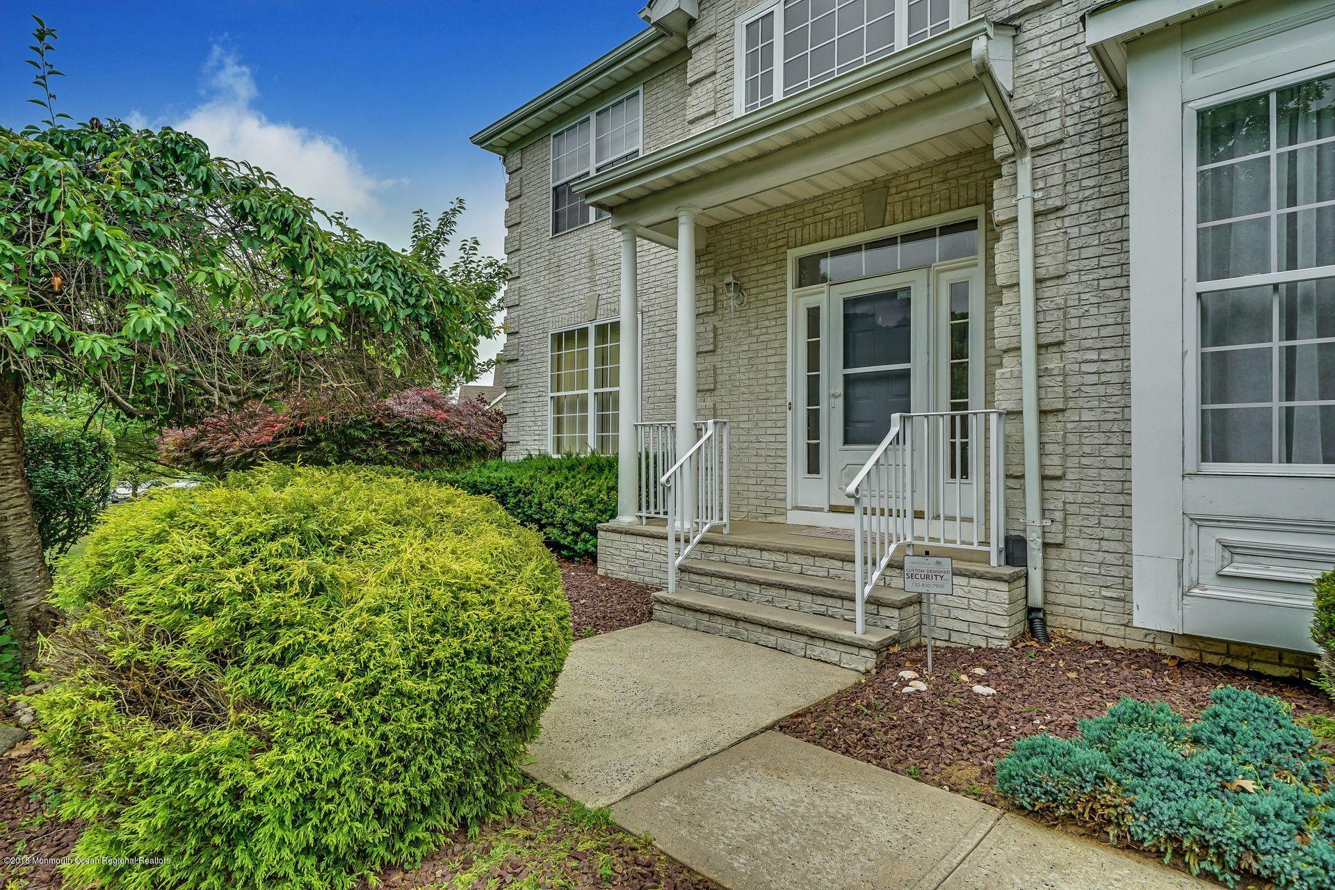 251 Pin Oak Road Freehold, NJ 07728 - Photo 9 of 51 22