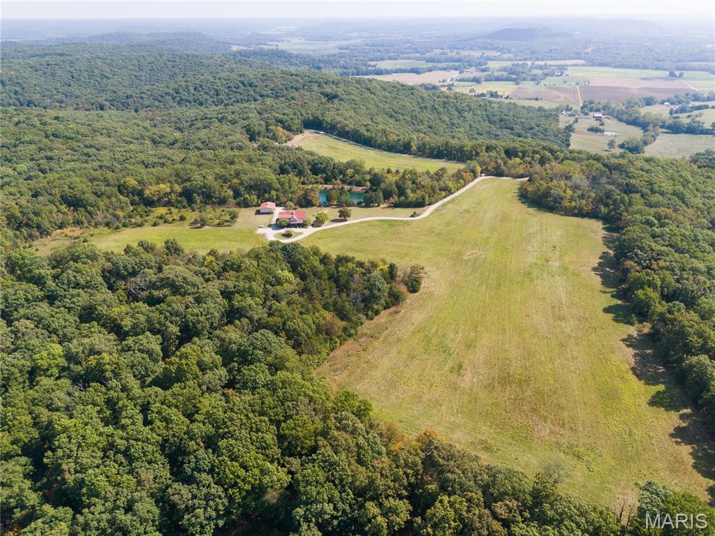 507 Leach Branch Road Hermann, MO 65041 - Photo 2 of 54
