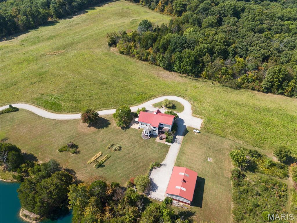 507 Leach Branch Road Hermann, MO 65041 - Photo 3 of 54