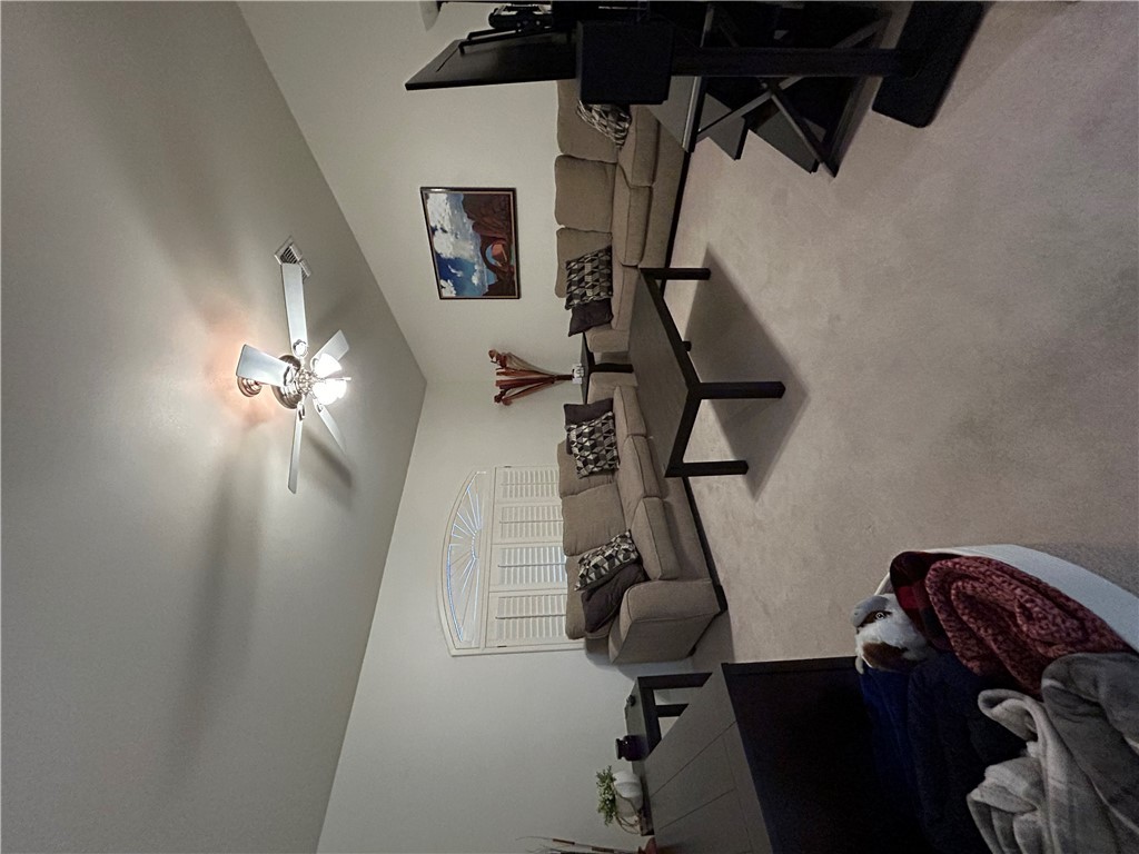 4351 Pinto Road Kingman, AZ 86401 - Photo 16 of 33 living room/ flex room