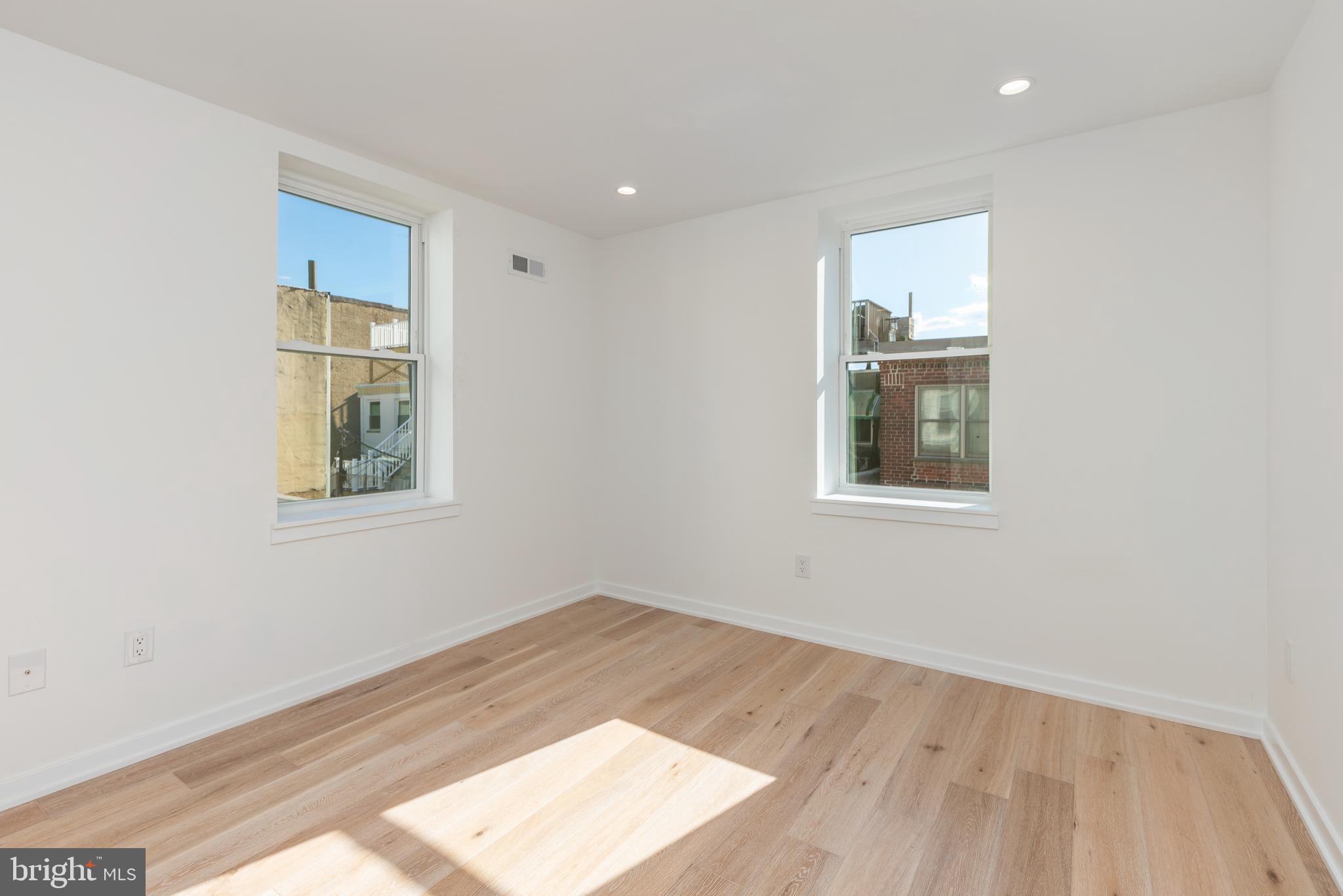 936 Tasker Street Philadelphia, PA 19148 - Photo 20 of 56