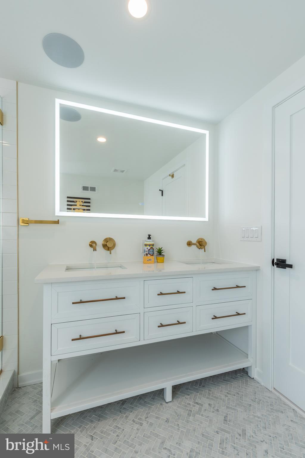 936 Tasker Street Philadelphia, PA 19148 - Photo 35 of 56