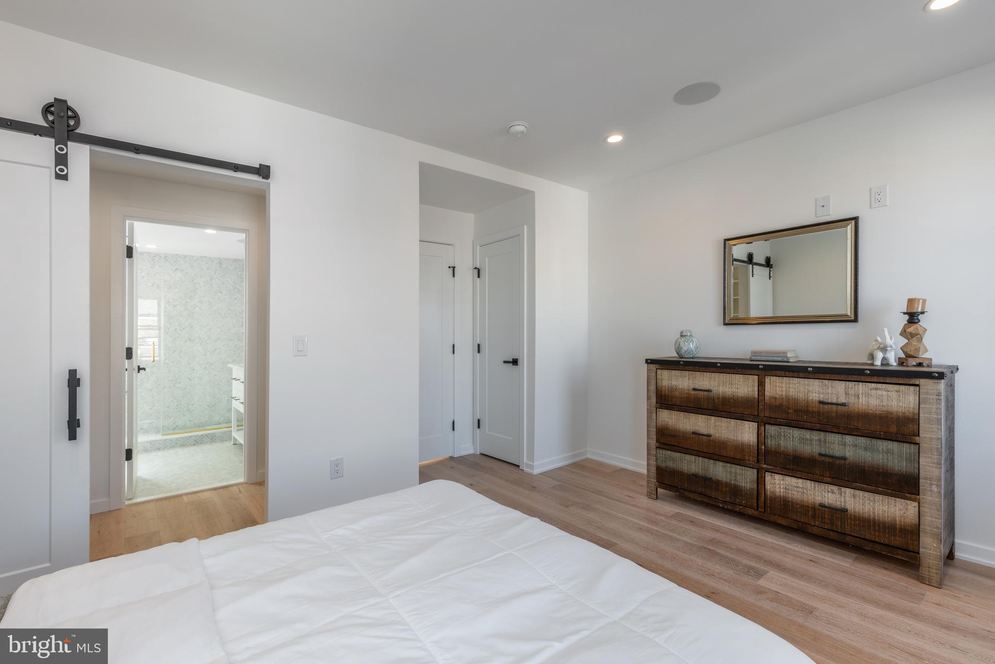 936 Tasker Street Philadelphia, PA 19148 - Photo 44 of 56