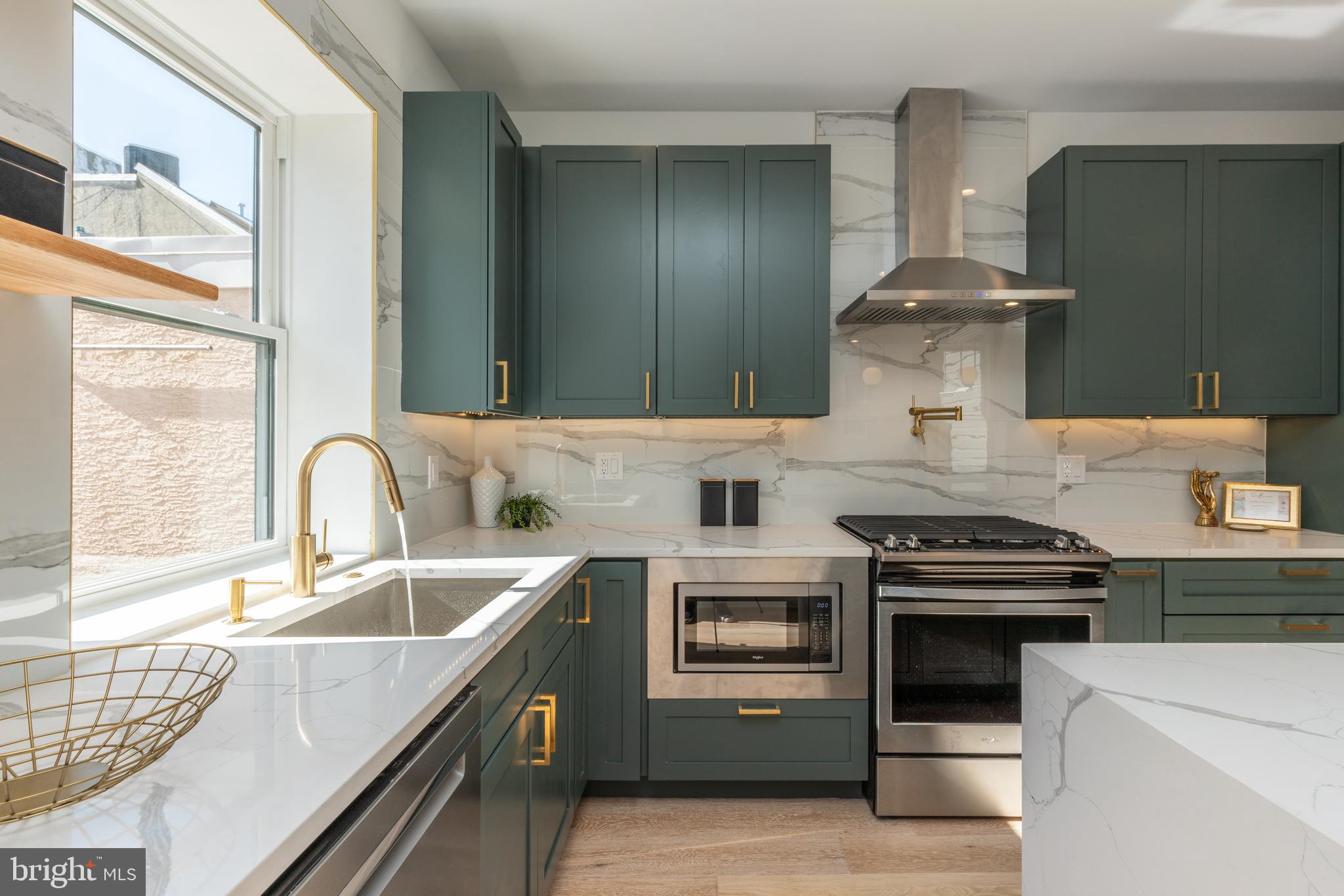 936 Tasker Street Philadelphia, PA 19148 - Photo 8 of 56