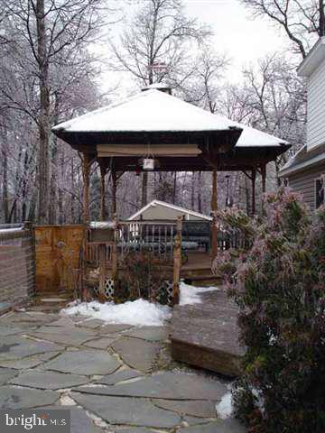 790 Huckleberry Road New Bloomfield, PA 17068 - Photo 2 of 8 Gallery Image 2