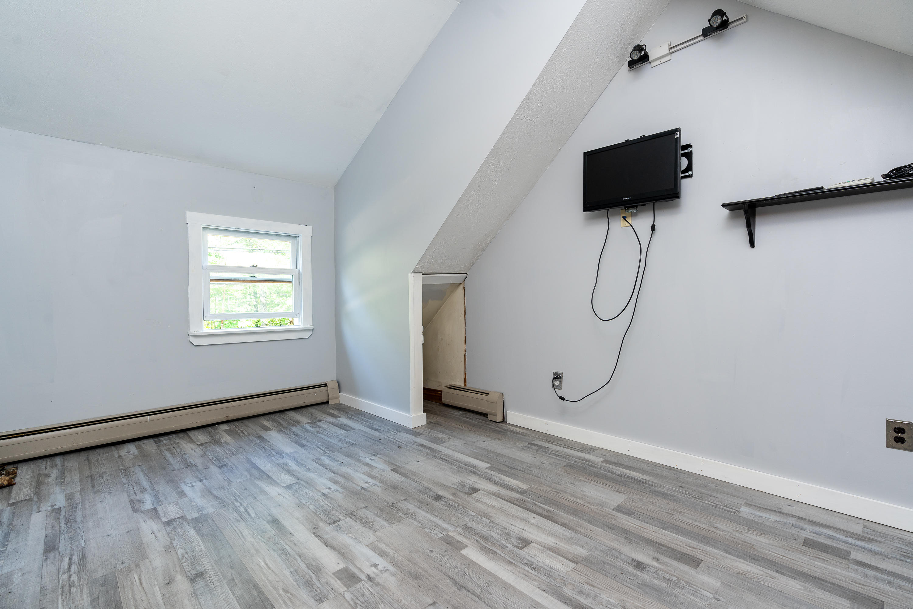 430 Naples Road Harrison, ME 04040 - Photo 23 of 30 1st Bedroom