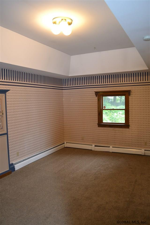 814 Kings Road Rotterdam, NY 12303 - Photo 5 of 8 Photo 5