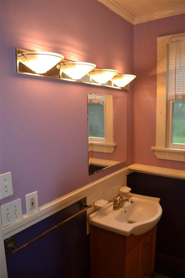 814 Kings Road Rotterdam, NY 12303 - Photo 6 of 8 Photo 6