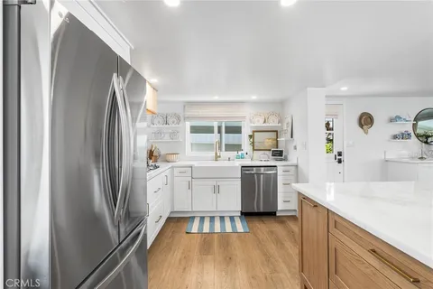 $927,000 | 8 Saratoga, Newport Beach, CA 92660