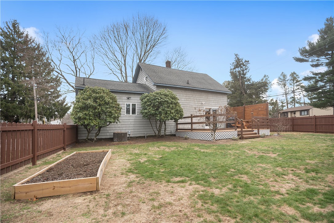 1074 Cedar Swamp Road Warwick, RI 02889 - Photo 25 of 30