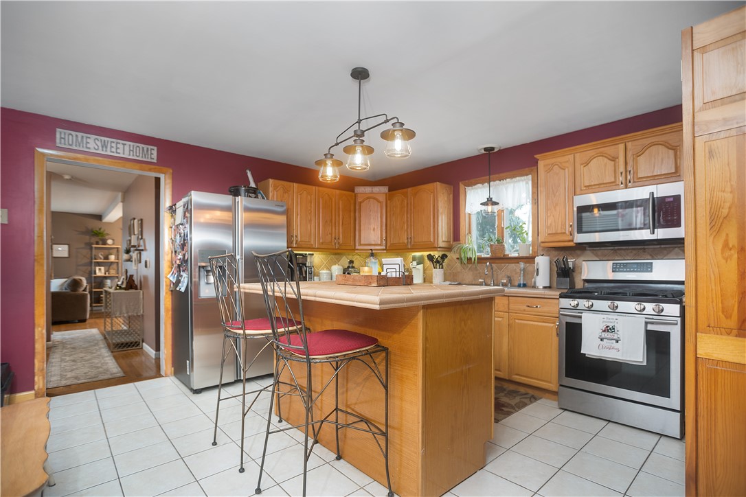 1074 Cedar Swamp Road Warwick, RI 02889 - Photo 8 of 30