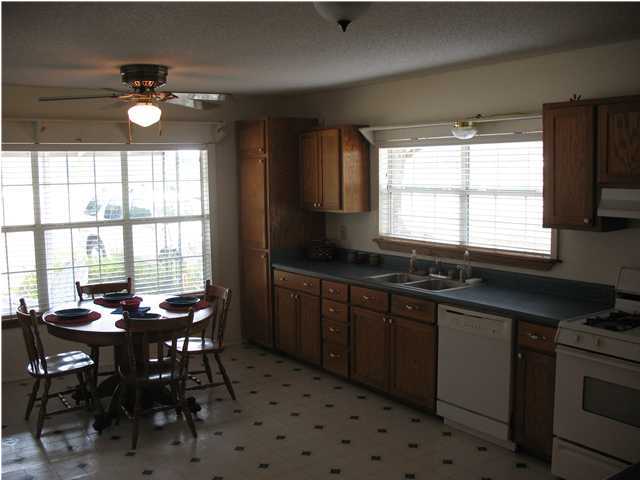 2050 County Road DeFuniak Springs, FL 32433 - Photo 18 of 26 Gallery Image 18