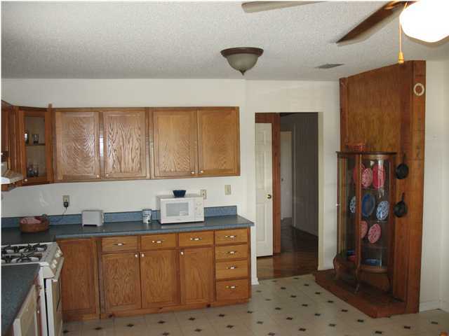2050 County Road DeFuniak Springs, FL 32433 - Photo 19 of 26 Gallery Image 19