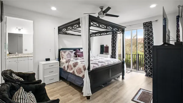 $550,000 | 6993 Pines Circle, Unit 6993, Coconut Creek, FL 33073