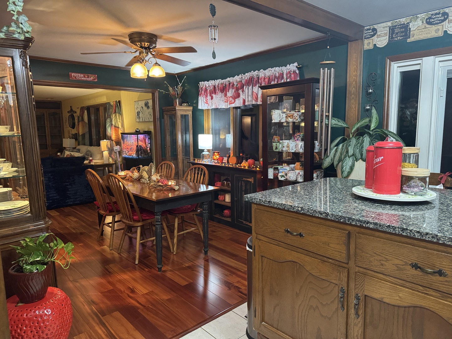 21 Colonial Drive Clinton, IL 61727 - Photo 18 of 40 a kitchen with granite countertop lots of counter top space