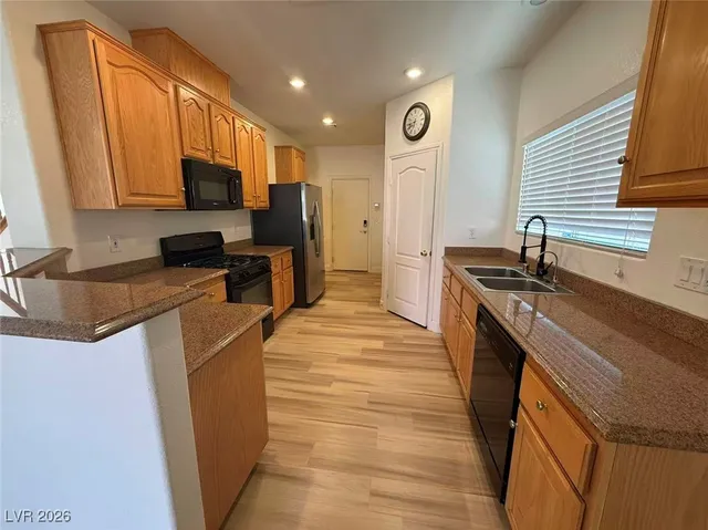$2,300 | 11616 West Kings Arms Lane, Las Vegas, NV 89135