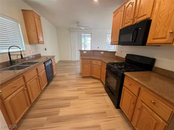 $2,150 | 11616 West Kings Arms Lane, Las Vegas, NV 89135