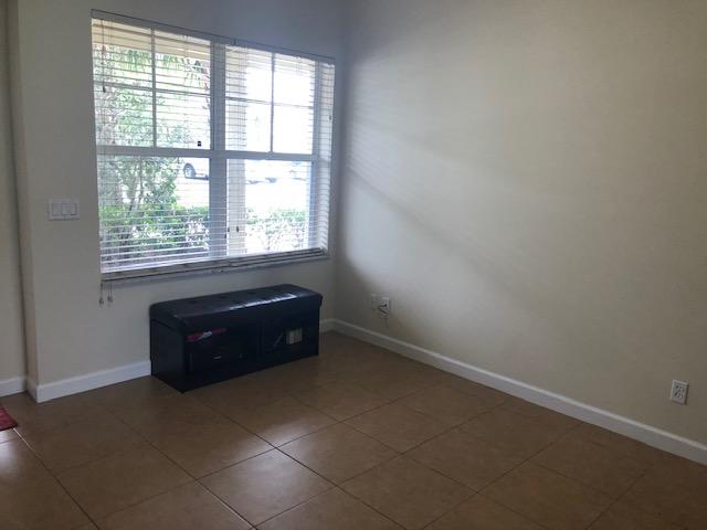 3912 Sabal Way Fort Pierce, FL 34981 - Photo 12 of 31 IMG_8033
