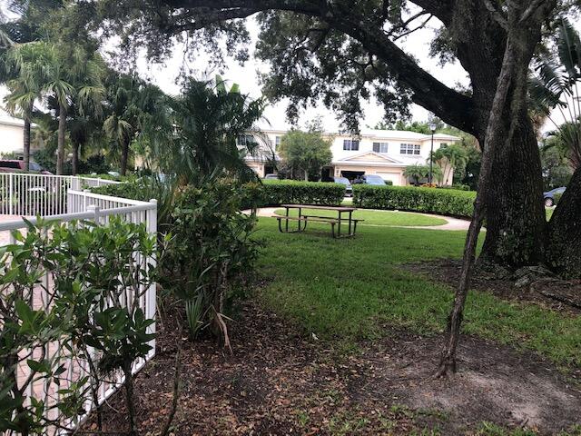 3912 Sabal Way Fort Pierce, FL 34981 - Photo 29 of 31 IMG_8051