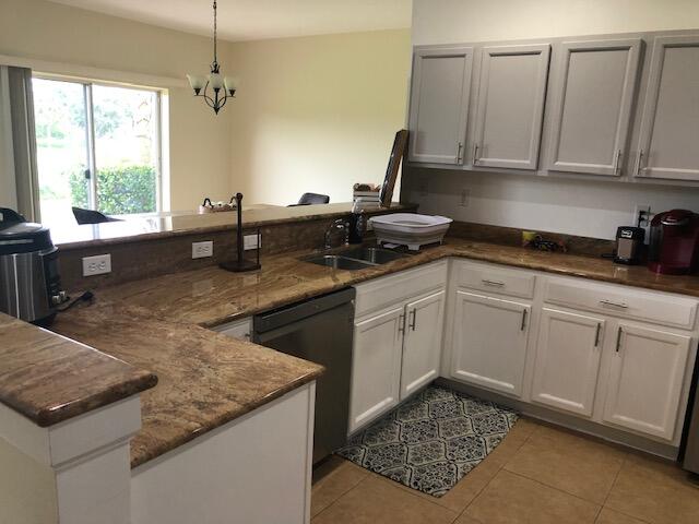 3912 Sabal Way Fort Pierce, FL 34981 - Photo 7 of 31 IMG_8028