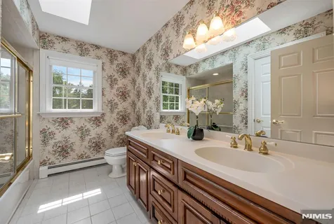 $1,999,999 | 193 Pulis Avenue, Franklin Lakes, NJ 07417