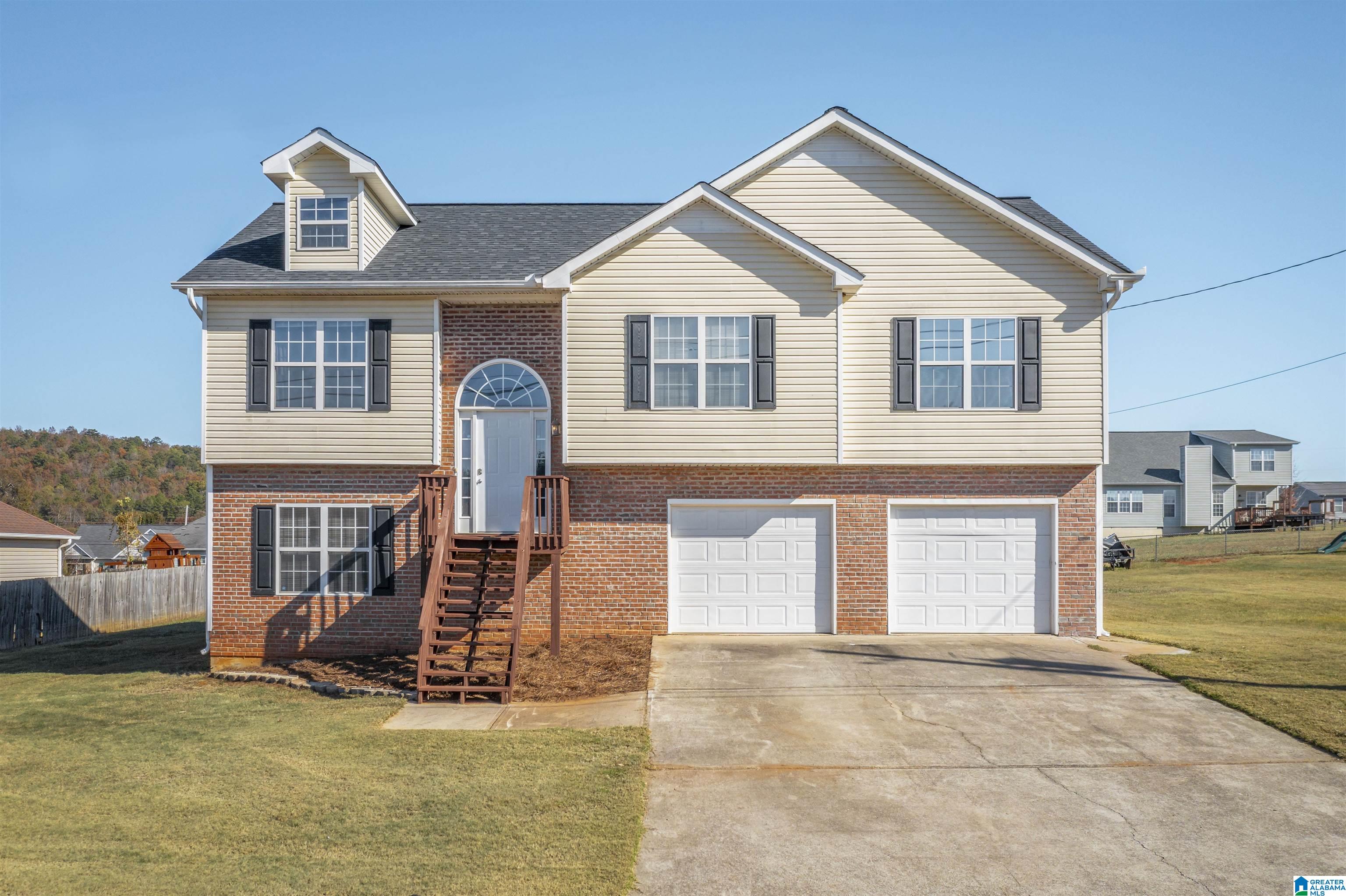 127 Hawk Pass Anniston, AL 36207 - Photo 1 of 23