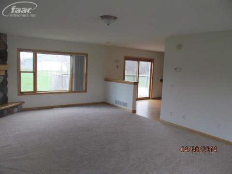 5421 West Frances Road Clio, MI 48420 - Photo 5 of 32 20399323-4.JPG