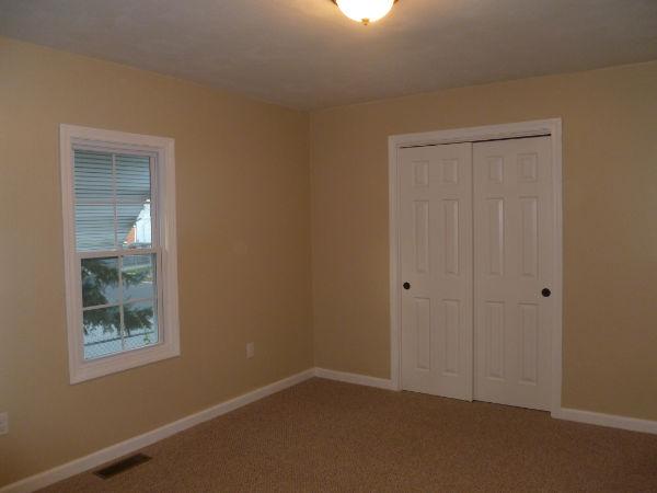 180 Eddy Street Springfield, MA 01104 - Photo 12 of 23 Gallery Image 12