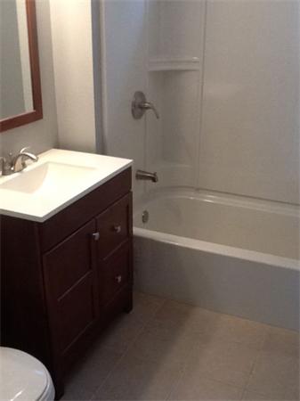 180 Eddy Street Springfield, MA 01104 - Photo 4 of 23 Gallery Image 4