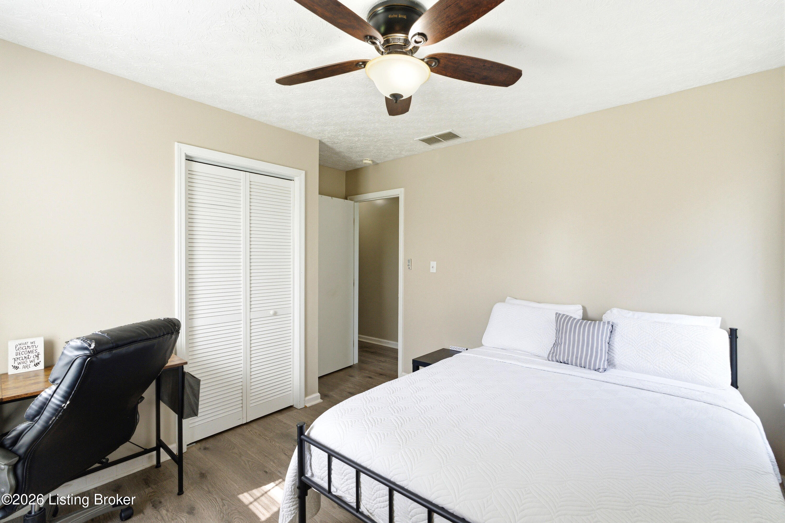 2010 Beech Grv Road Shepherdsville, KY 40165 - Photo 19 of 82 DSC07536