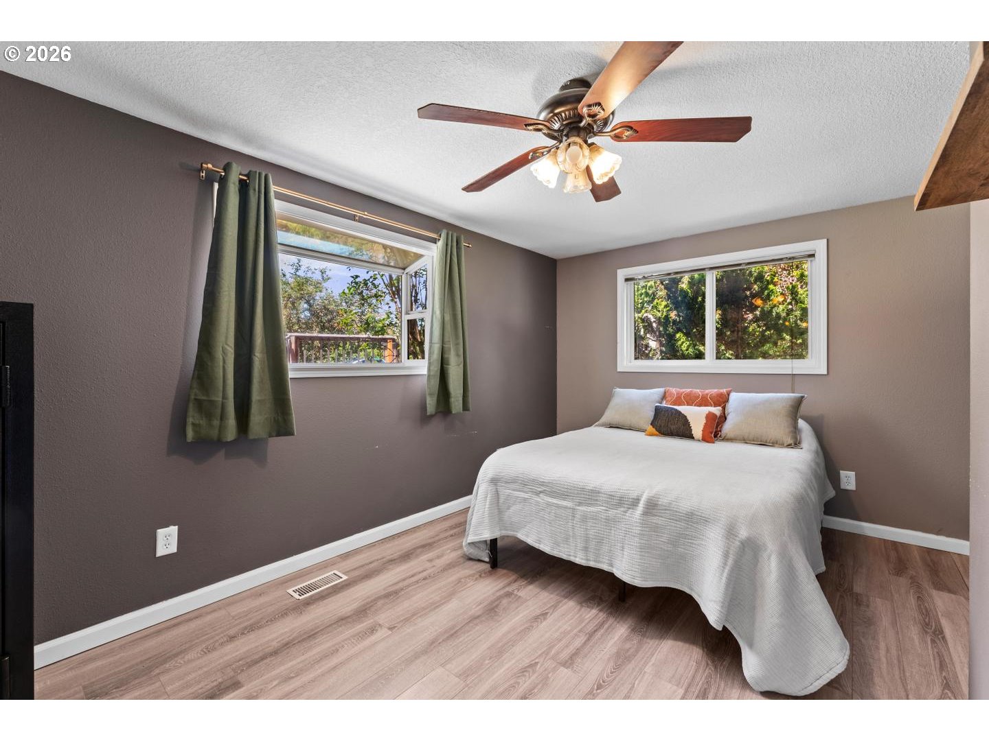 22555 South Day Hill Road Estacada, OR 97023 - Photo 12 of 48