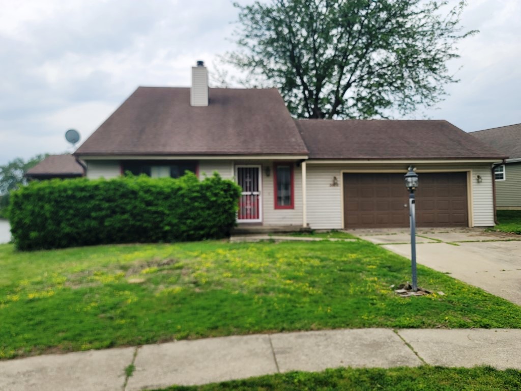 2601 Rachel Road Champaign, IL 61822 - Photo 2 of 22 a house view with a garden space