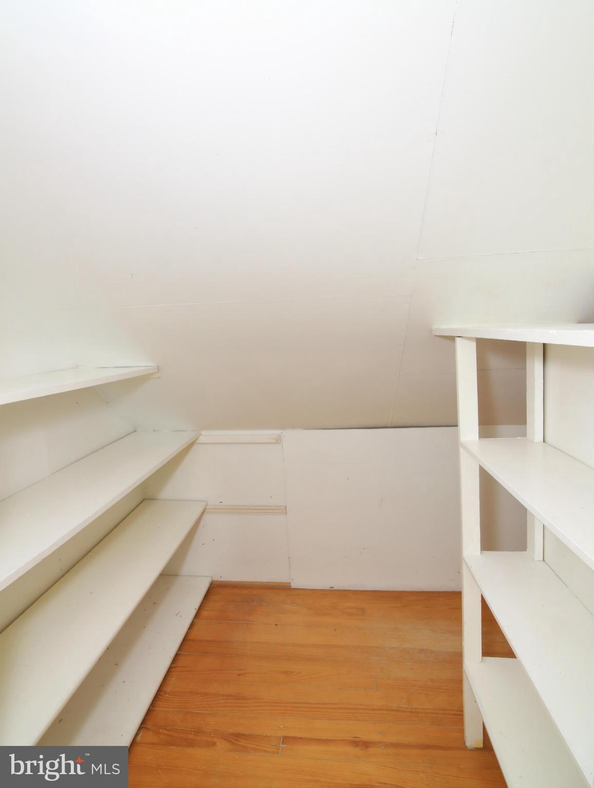 6905 Quander Road Alexandria, VA 22307 - Photo 22 of 30 Storage/Linen Closet