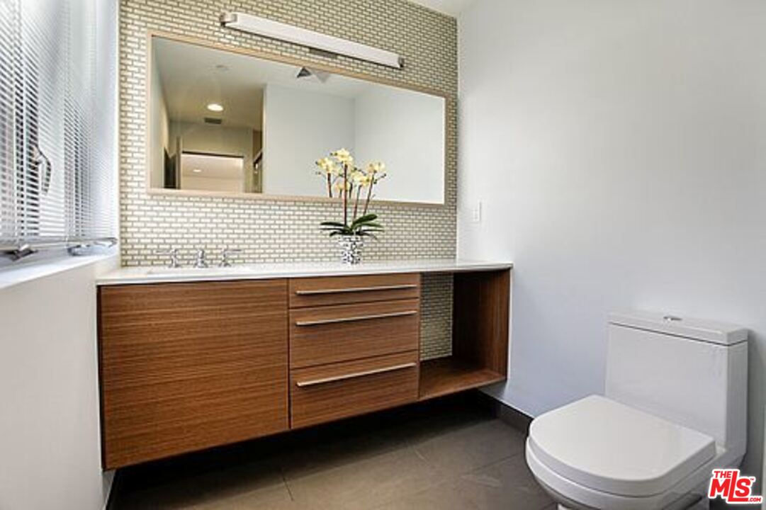 616 Westmount Drive West Hollywood, CA 90069 - Photo 21 of 28