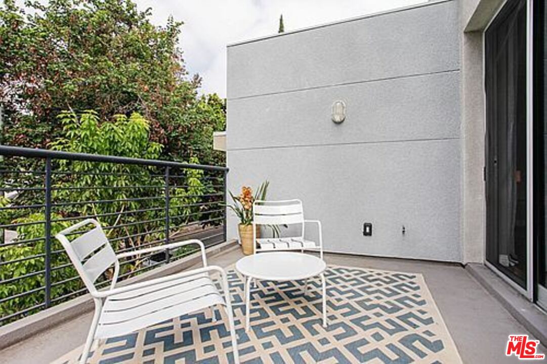 616 Westmount Drive West Hollywood, CA 90069 - Photo 25 of 28