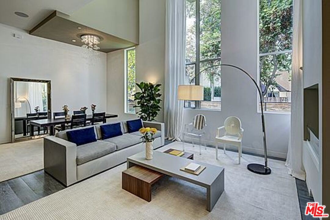 616 Westmount Drive West Hollywood, CA 90069 - Photo 6 of 28