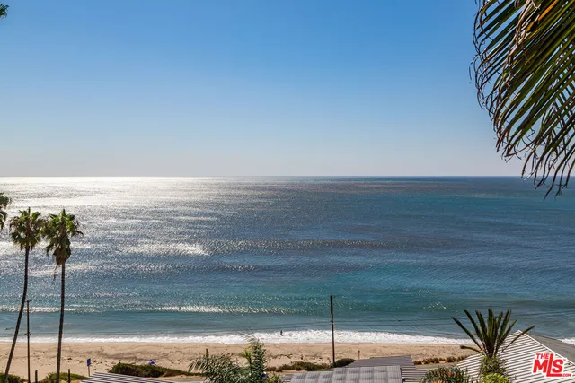 a view of an ocean view