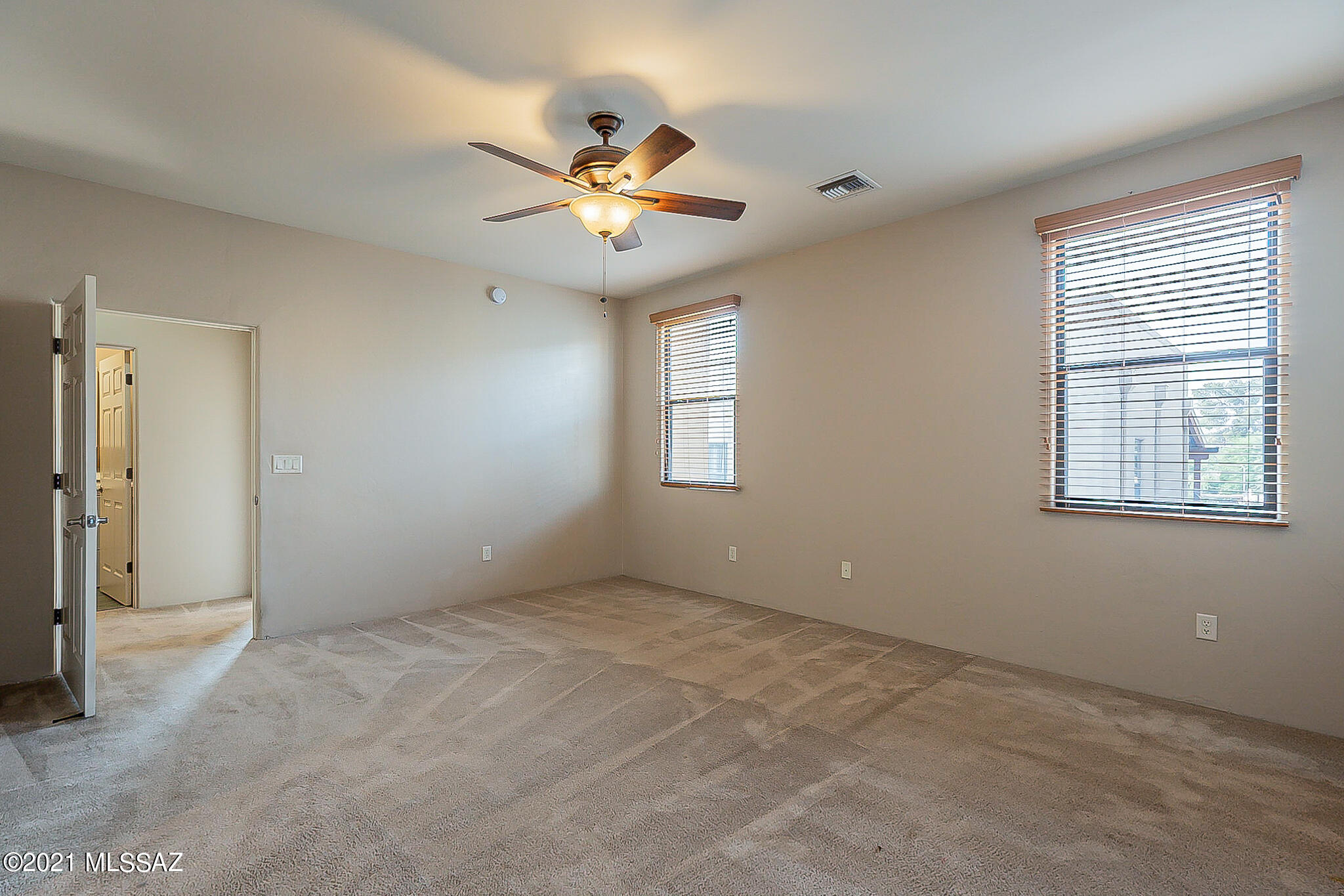 155 East Castlefield Circle Tucson, AZ 85704 - Photo 16 of 46