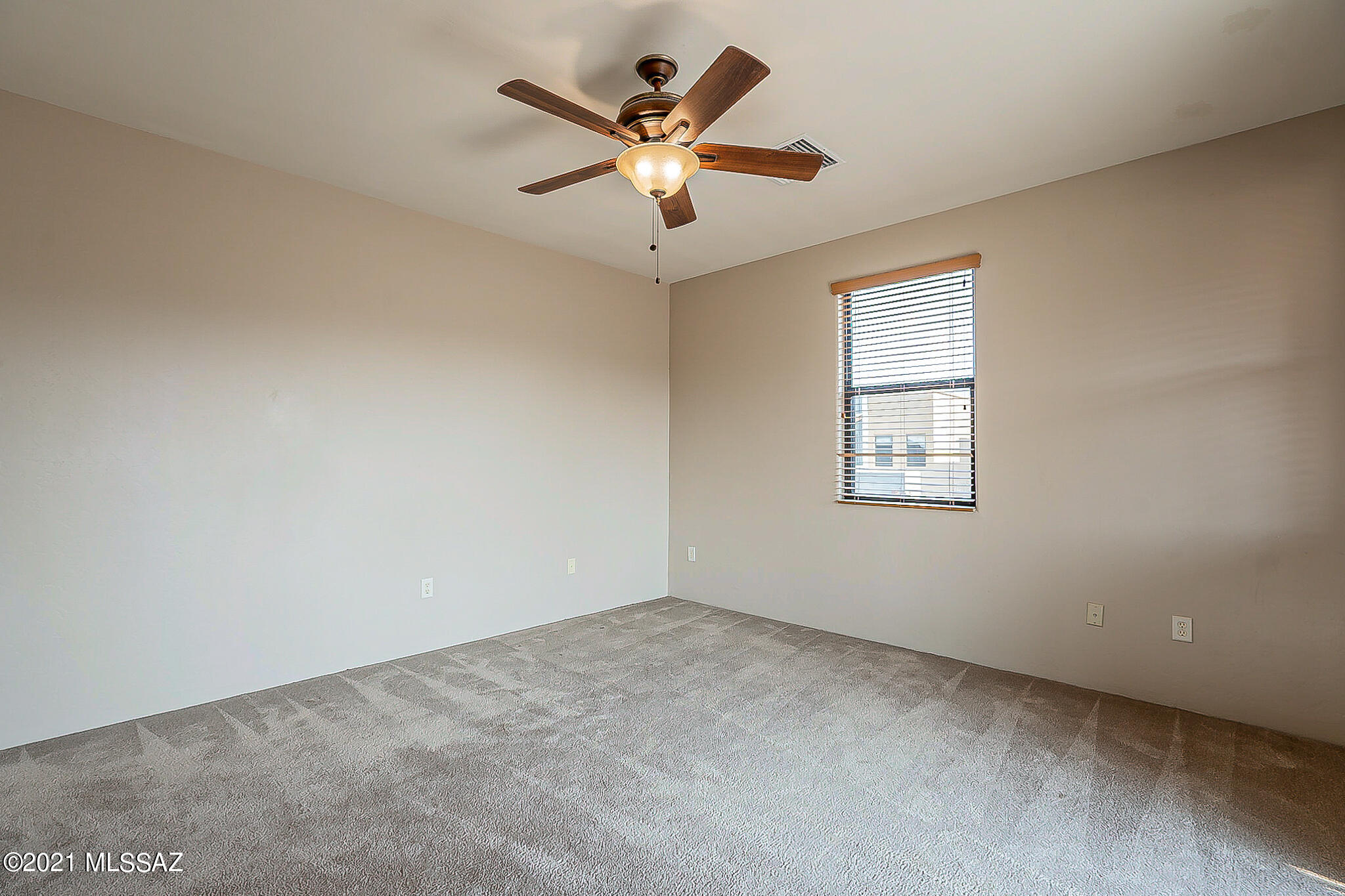 155 East Castlefield Circle Tucson, AZ 85704 - Photo 34 of 46
