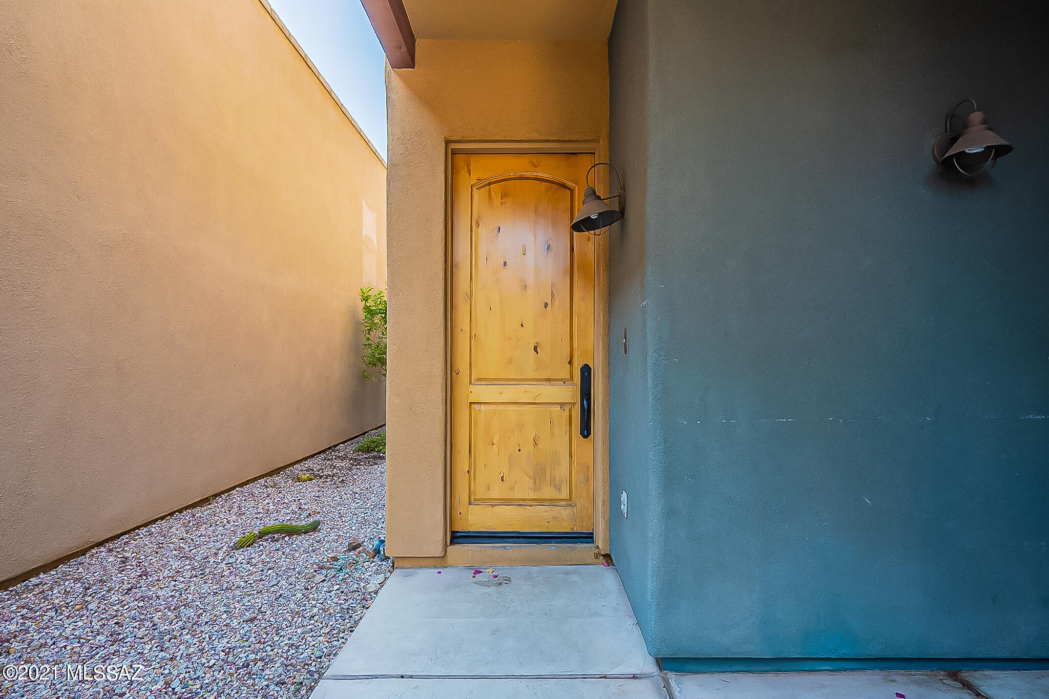 155 East Castlefield Circle Tucson, AZ 85704 - Photo 4 of 46