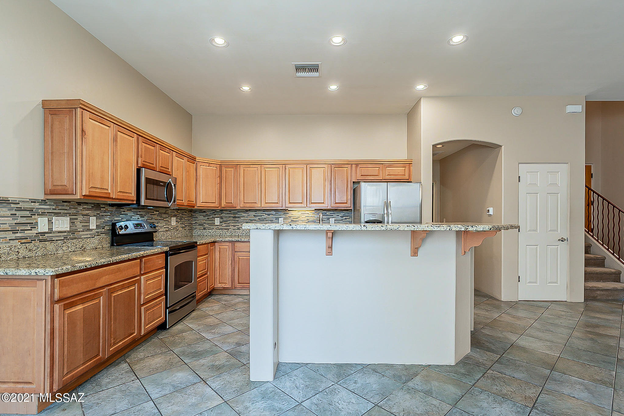 155 East Castlefield Circle Tucson, AZ 85704 - Photo 10 of 46