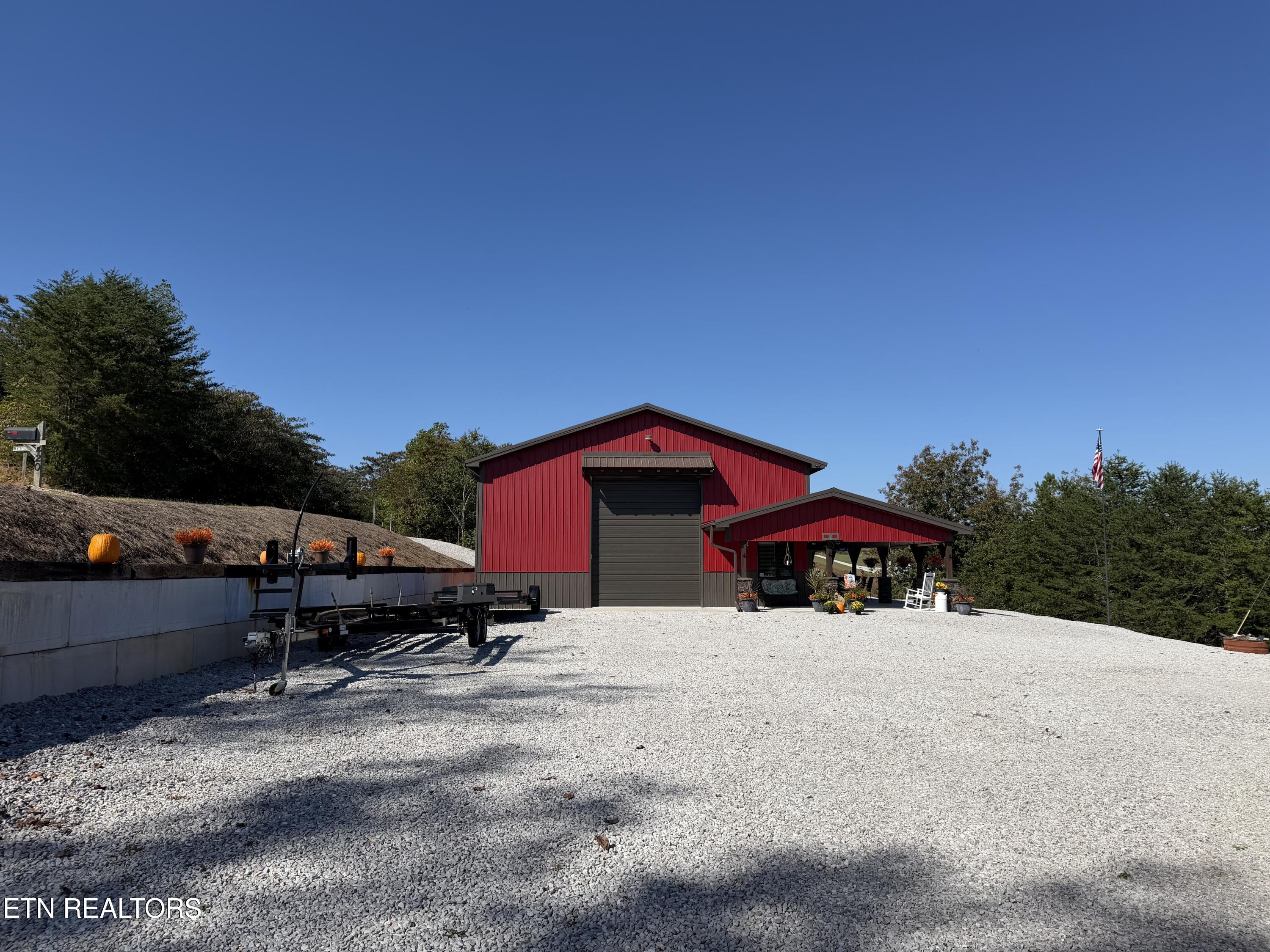 420 Mariner Point Road La Follette, TN 37766 - Photo 8 of 49 IMG_1292