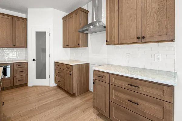 $549,900 | 606 Kevin Road, Blue Grass, IA 52726