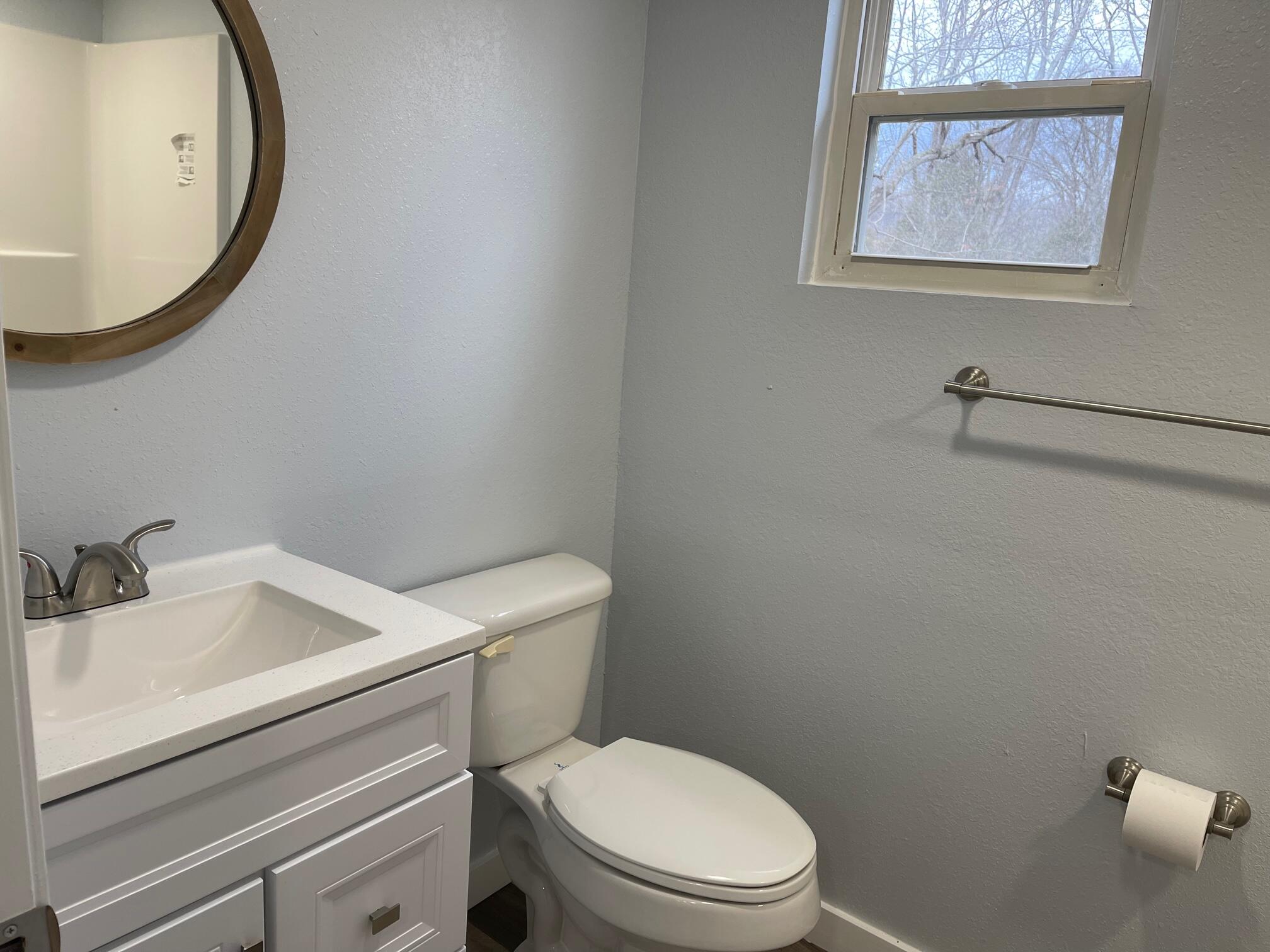 322 Cave Ridge Road Rogersville, TN 37857 - Photo 16 of 19 Bathroom