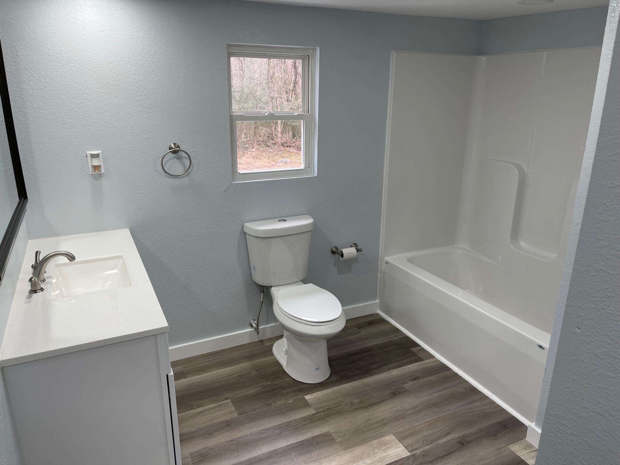 322 Cave Ridge Road Rogersville, TN 37857 - Photo 10 of 19 MasterBath