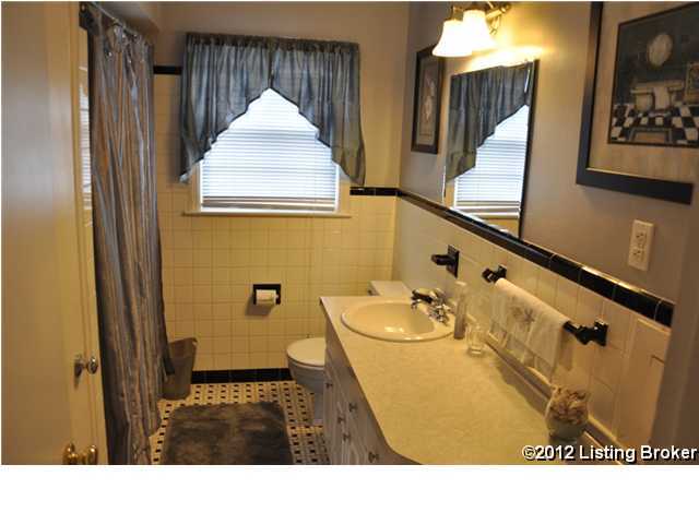 213 Bramton Road Louisville, KY 40207 - Photo 9 of 24 Additional Photo